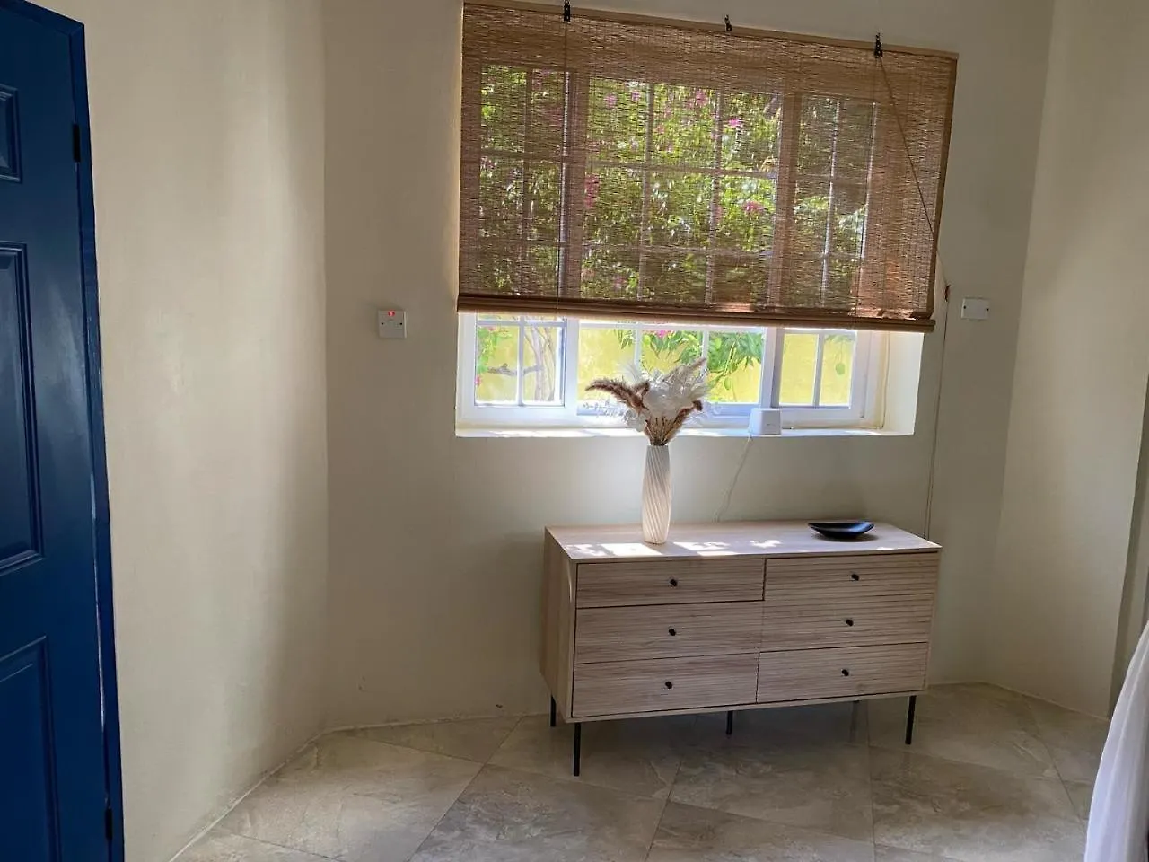 Home Escape Negril Guest house